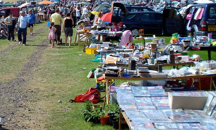 Collier Row Boot Sale findcarboot