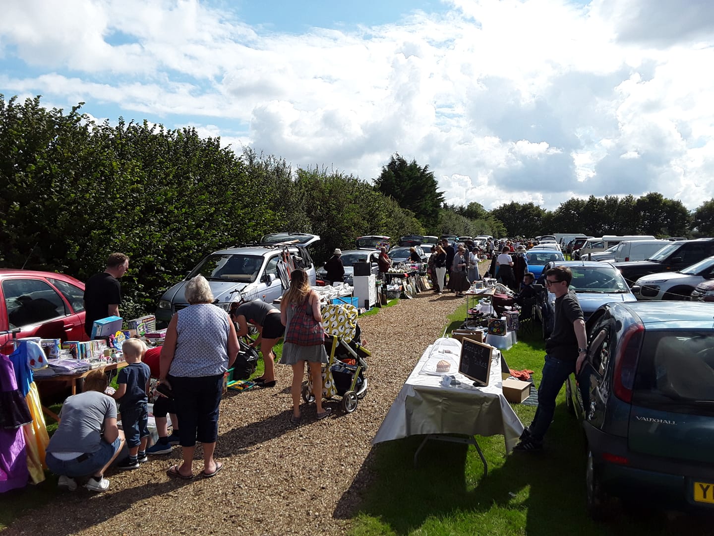 Cherry Tree Car Boot Sale findcarboot